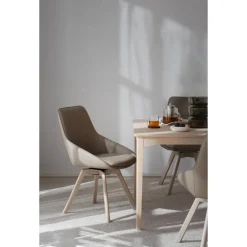 Alison tuoli valkolakattu tammijalka / beige nahka